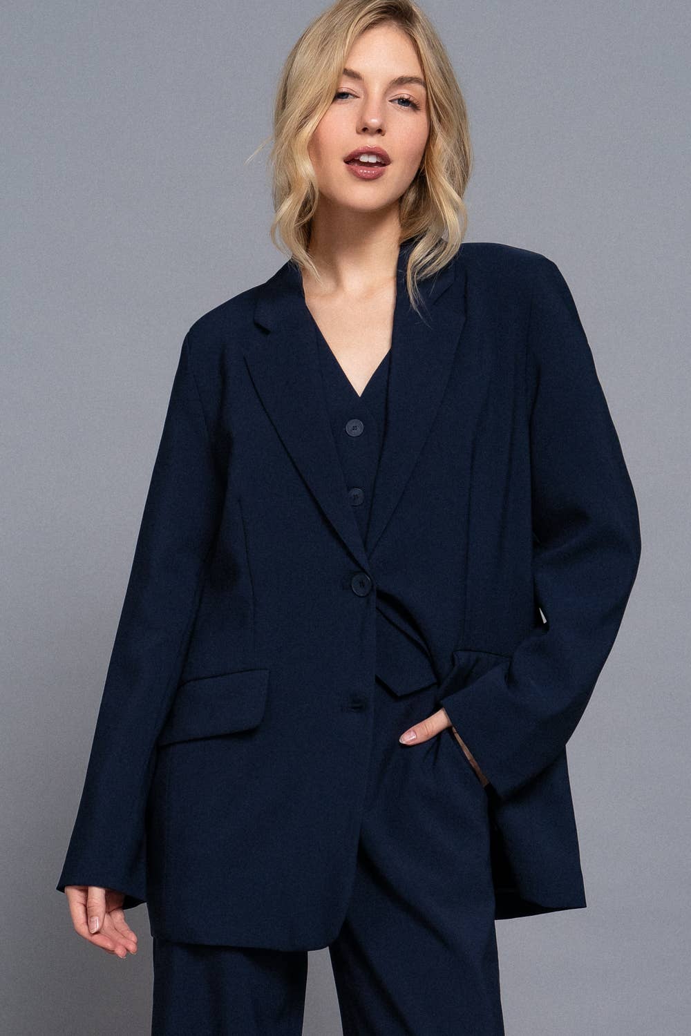 Long Sleeve Notched Collar with Front Button Closure Blazer