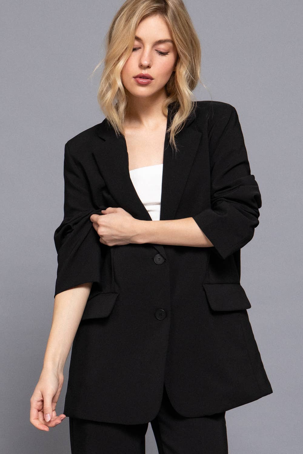 Long Sleeve Notched Collar with Front Button Closure Blazer