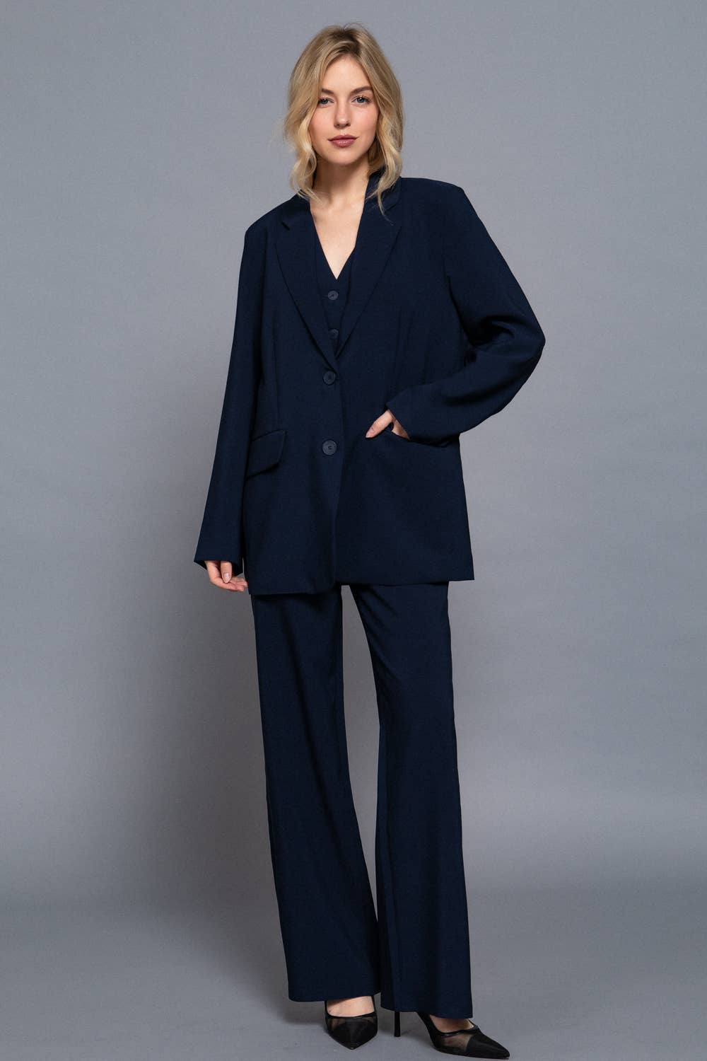 Long Sleeve Notched Collar with Front Button Closure Blazer