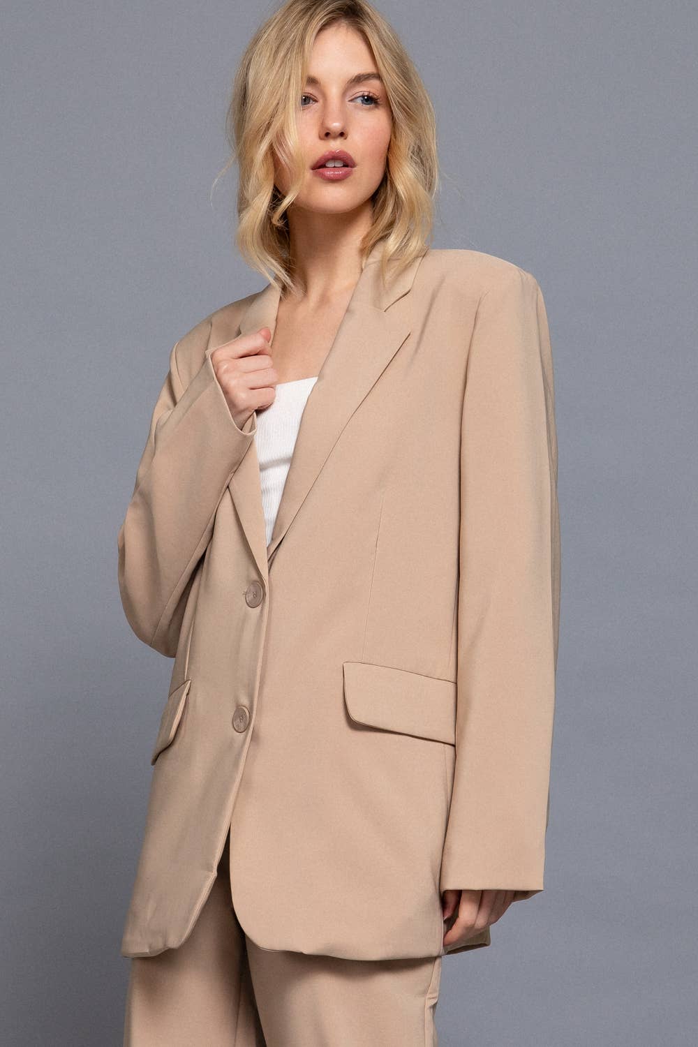 Long Sleeve Notched Collar with Front Button Closure Blazer