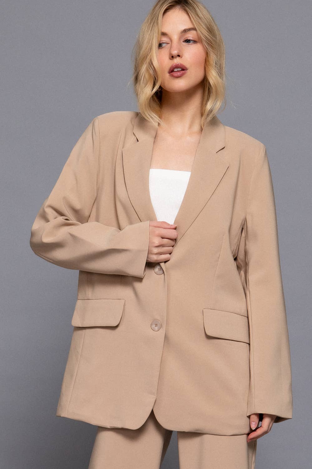 Long Sleeve Notched Collar with Front Button Closure Blazer